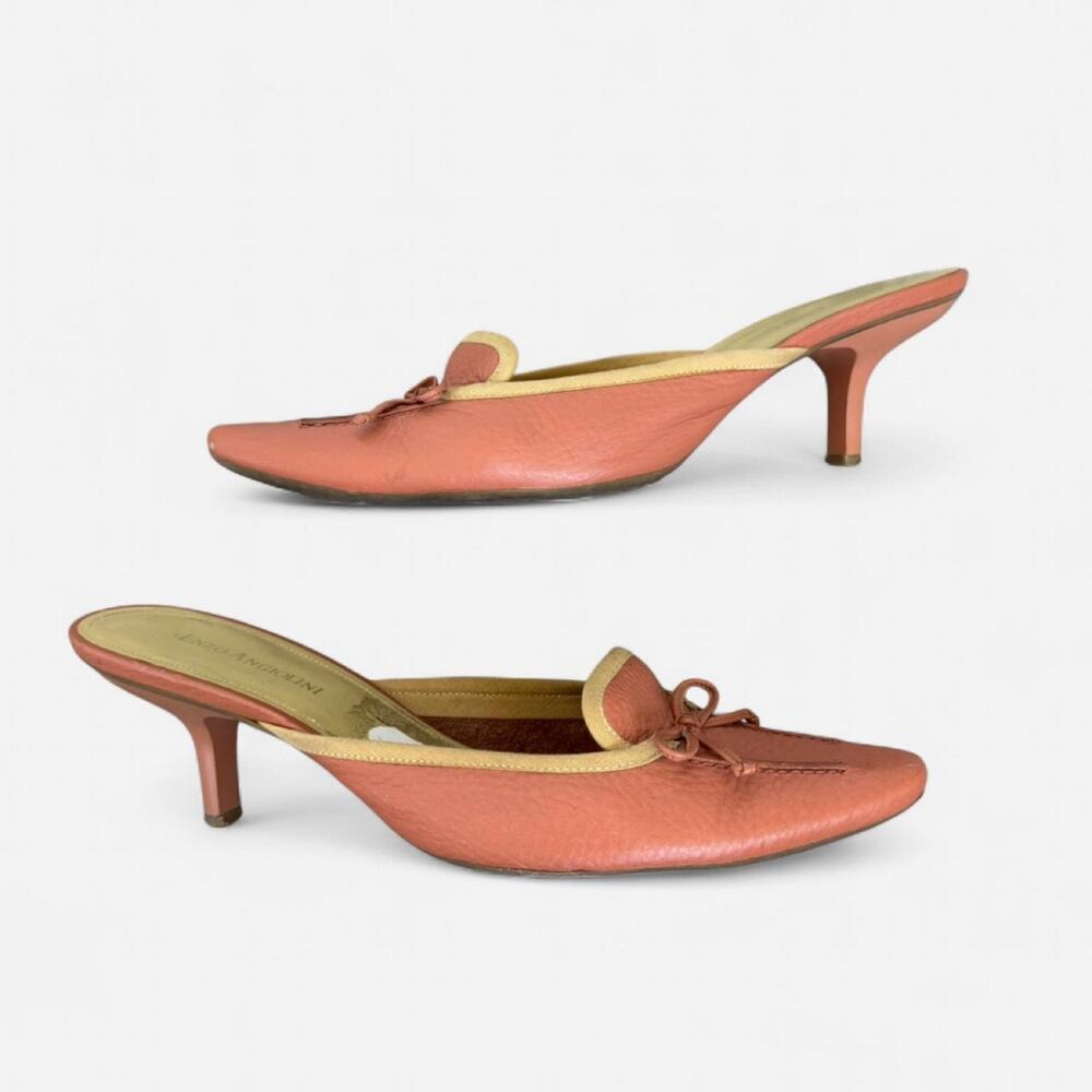 Enzo angiolini peach leather kitten heels